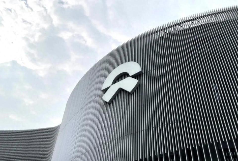 蔚来发布二季度财报,李斌反问为何都连续盈利了市场还不买账?