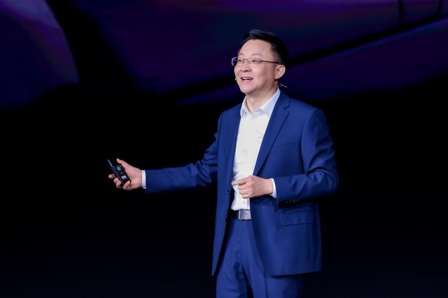 科大讯飞发布全新星火语音基座大模型,引领定义新一代人机交互